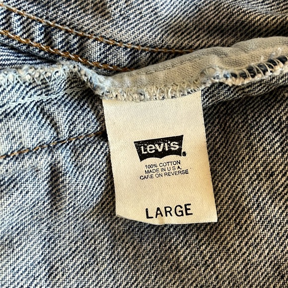 20% OFF BUNDLES! Levi’s Jean Jacket. Blue. Large 16/18 - Picture 8 of 13